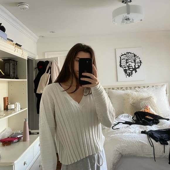 Knit sweater - Picture 2 of 3